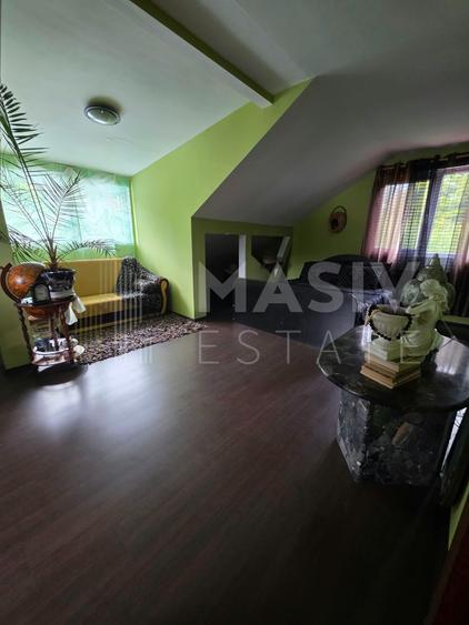 JUMĂTATE DE DUPLEX DE VÂNZARE , 140 MP UTILI-LA 2 MINUTE DE PÂRTIA SORICA AZUGA