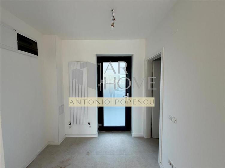 Casa duplex cu perete dublu, in Strejnicu, la 5 km de Ploiesti.