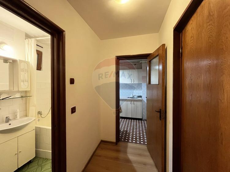 Apartament cu 2 camere de vânzare în zona Alexandru Obregia