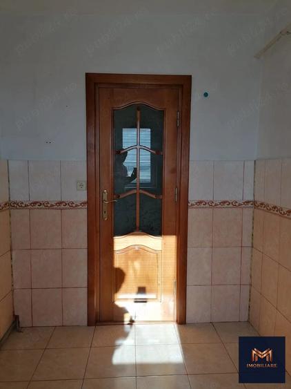 Apartament 2 camere, Central, etaj 6, cu balcon și parcare