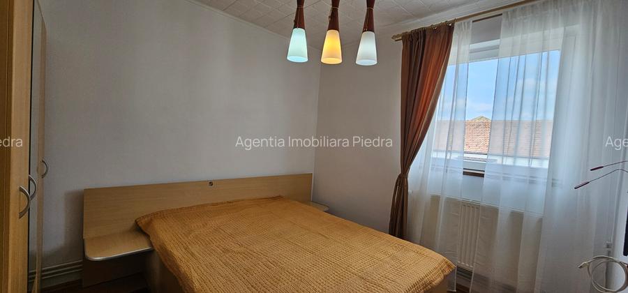 Inchiriez apartament de 3 camere ,situat in cartierul Hipodrom 4- Aleea Streiu - 5