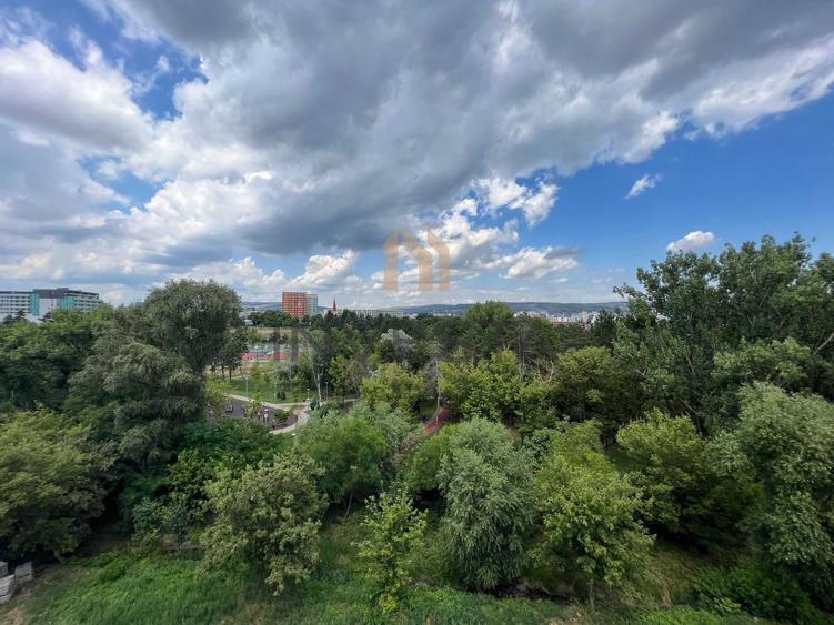 Apartament cu 2 camere cu vedere panoramică spre parcul Gheorgheni