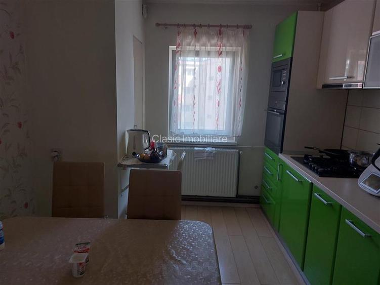 Vanzare apartament 4 camere zona Parcul Rozelor Plopilor, Cluj-Napoca
