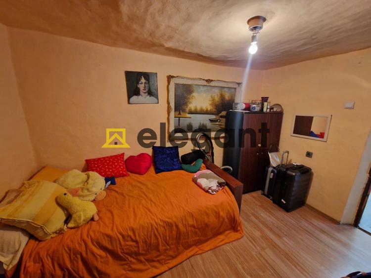 Casa 2 camere+anexe | Curte 258 mp | Utilitati | Brestei–Petrom