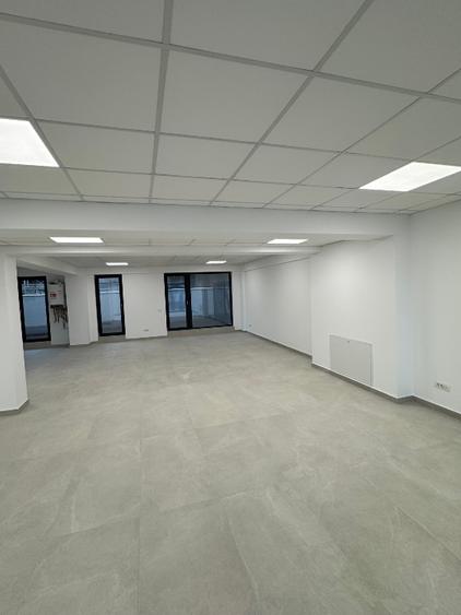 Spațiu Comercial / Birouri/Clinica medicală - Balotesti