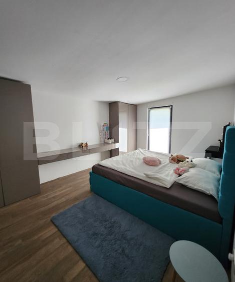 Duplex de vanzare, 103 mp, teren 285 mp, zona Gilau