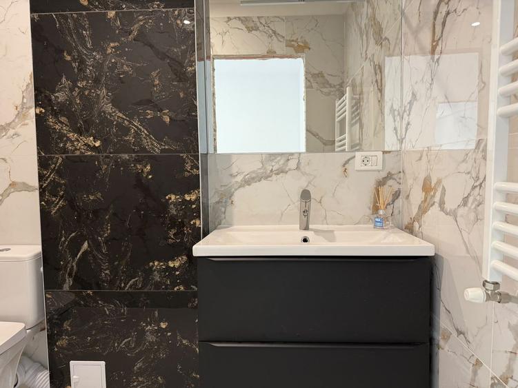 Apartament  4 camere | 135 mp | 2 locuri de parcare | Odăi – 1 Mai