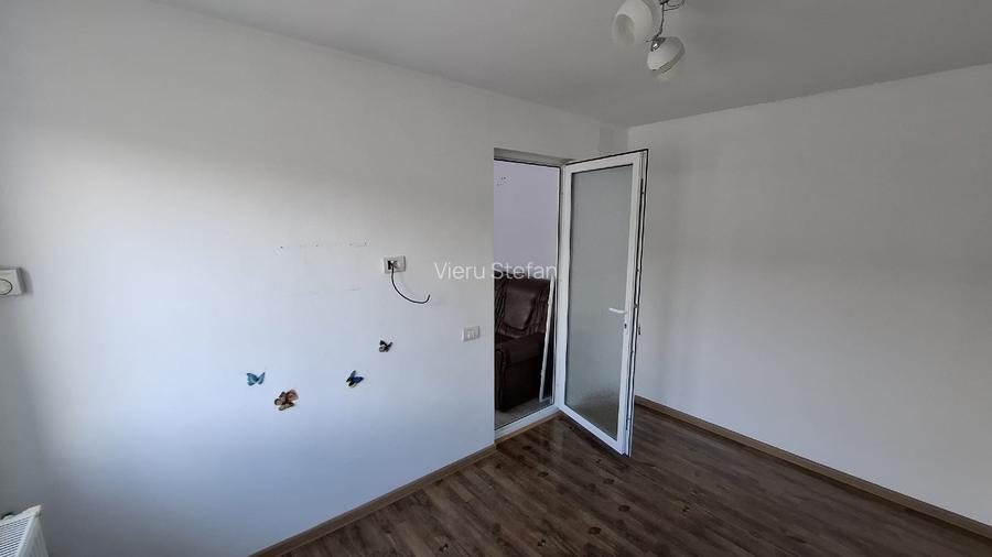 Apartament 2 camere semidecomandat strada sublocotenent Gheorghe Bărboi  - 8