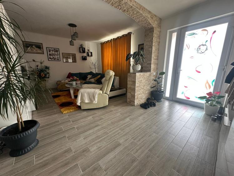 Casa Individuala 380 mp S+P+E | 1.000 mp teren| zona Barabant