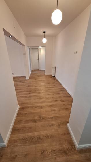 Decebal - Pta Muncii - Alba Iulia - Apartament 4 camere - Spatiu Birou -Cabinet