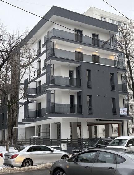 STUDIO - OBOR, CENTRALA PROPRIE, BLOC NOU, NEGOCIABL