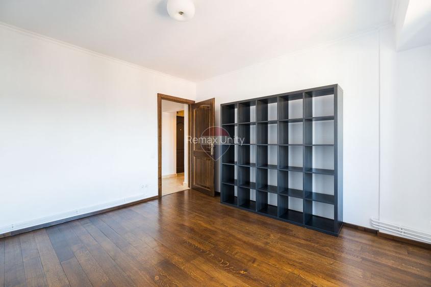 Apartament 5 camere de închiriat| Zona 15 Noiembrie |Vedere panoramica - 24