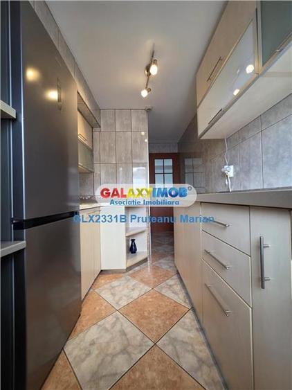Inchiriere apartament cu 3 camere situat apropae de metrou Favorit
