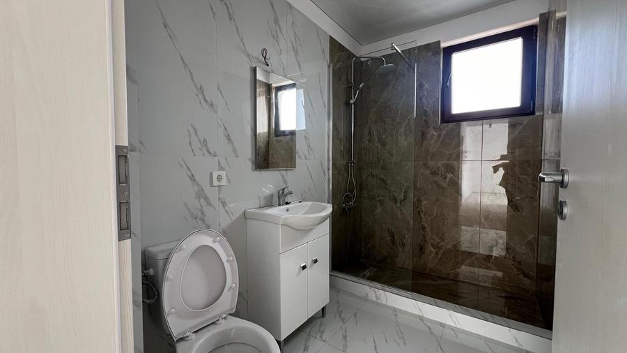 Garsonieră decomandată, 42 mp, predare la cheie