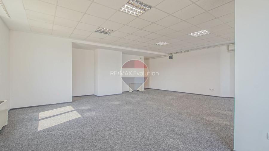 SPATIU COMERCIAL 80 MP OPEN SPACE CU GRUP SANITAR | GREEN CENTER ITC - 2
