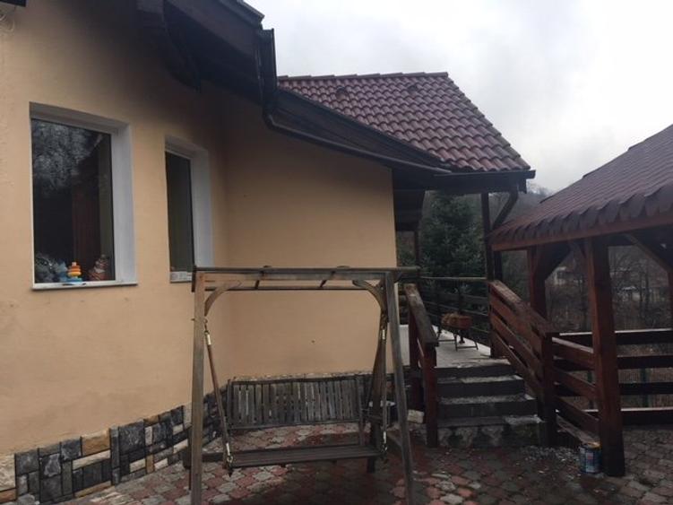Casa 6 camere pozitie deosebita zona Schei - Drumul Poienii