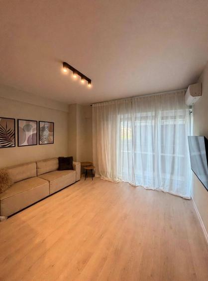 Apartament cu 2 camere, Mamaia-sat, termen lung, loc de parcare subteran