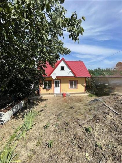 Casa de weekend la pret imbtatabil, zona deosebita
