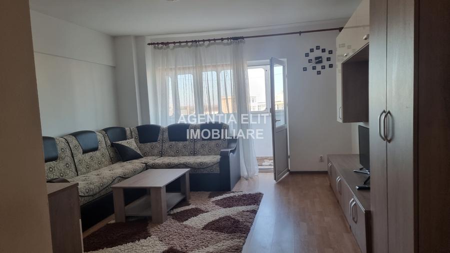 Apartament 2 camere, zona Spitalului de copii, spatios