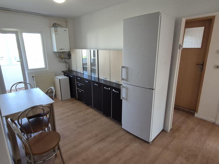 Apartament 2 camere | 50mp | decomandat | etaj 3 | zona Intre Lacuri
