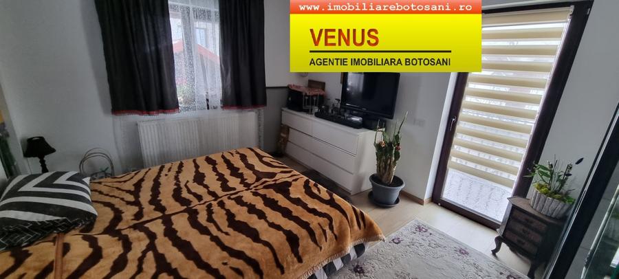 Casa cu etaj la cheie