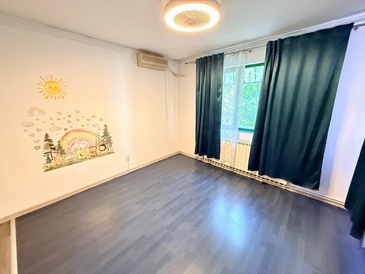 Vatra Luminoasa / Piata Iancului / Vila individuala cu 6 camere/ 230 mp