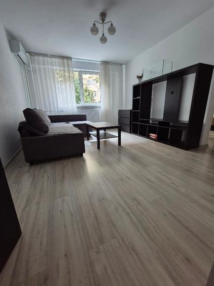 2 camere Herta Mega Mall