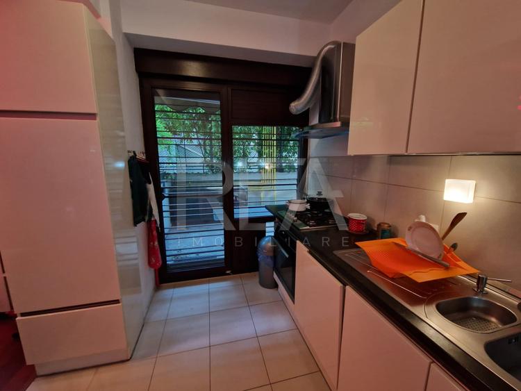 4 camere, Floreasca, an 2007, centrală, 155 mp, terasa: 115 mp