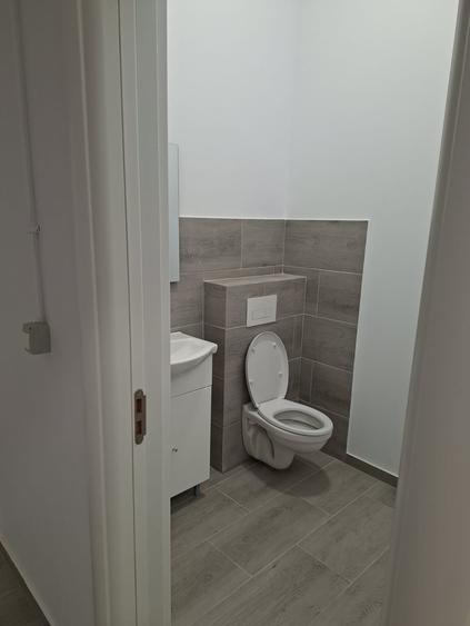 Birouri 75 mp Piata Unirii RENOVAT, prima inchiriere