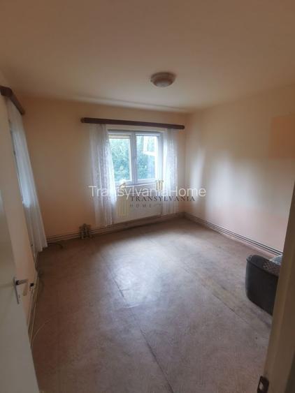 Apartament decomandat, 2 camere,  zona Vasile Aron - 2