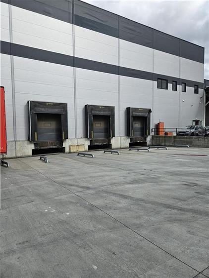 Spatiu Industrial - 1500 mp - Depozitare - Distributie
