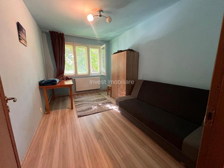 Apartament 4 camere-etaj 1-90 mp-Podu Ros-sens giratoriu - 5