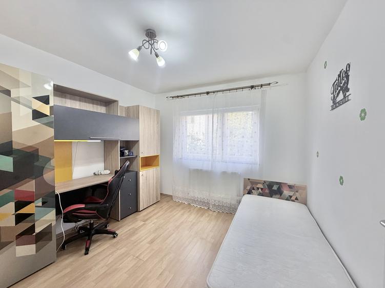 Apartament 3 camere, etaj 2, mobilat/utilat in zona Dambovita