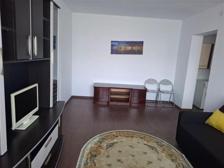 Inchiriere apartament 2 camere zona Democratiei