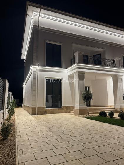 Vilă Exclusivistă în Pipera | 530 mp Utili | Teren 1.000 mp | 12 Camere | Person - 15