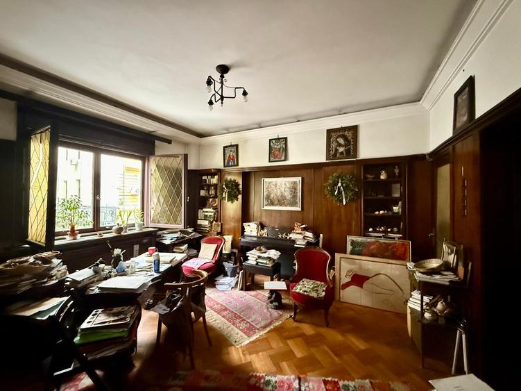 Apartament de vanzare 3 camere la Parcul Cismigiu, Bucuresti - Parter