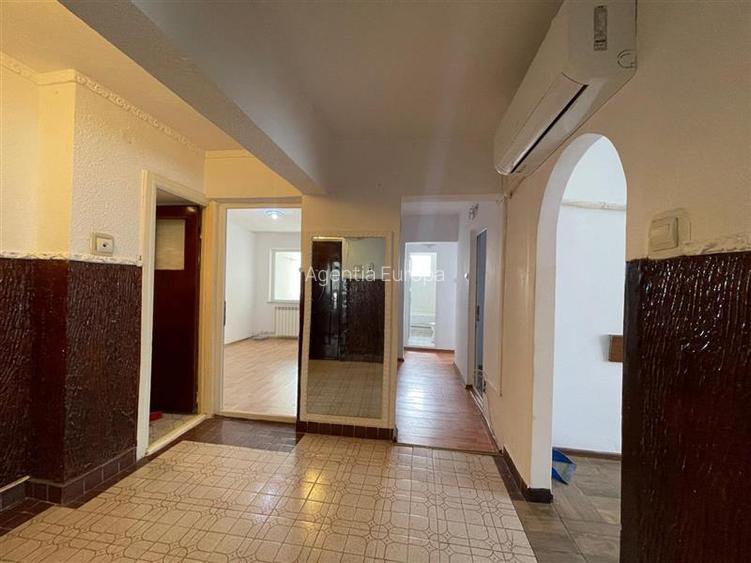Apartament cu 4 camere de vanzare zona centrala Tulcea - 12