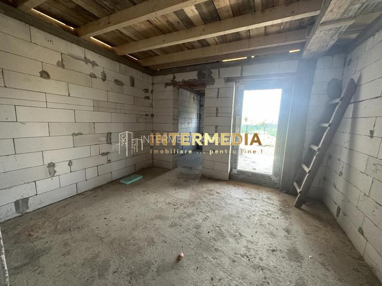 Casa in Rosu Teren 570 mp sau 1134 mp Terasa mare imprejmuit Barabant Alba - 17