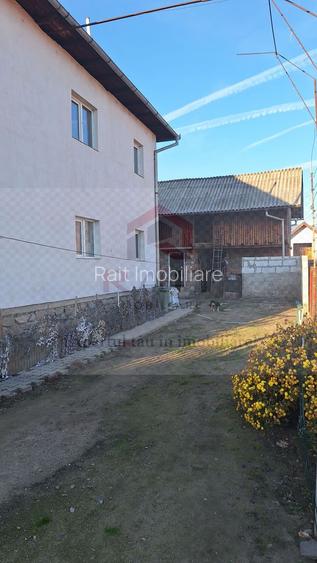 Casă individuală 6 camere de vânzare Corbeni Oeștii Ungureni Argeș - 10