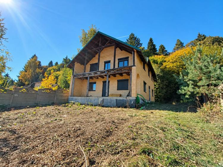 Casă P+M intabulată, utilitati 911 mp teren, Vulcan – Zona Lacuri , 0% comision