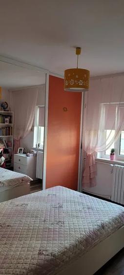 Partament 2 camere de vânzare | Inel 2 | Decomandat