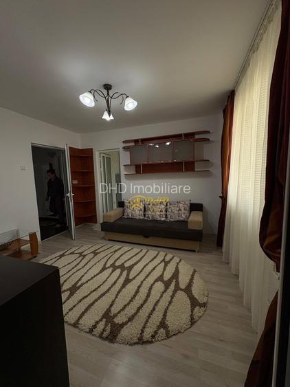 Apartament 3 camere, zona Alexandru cel Bun. - 2