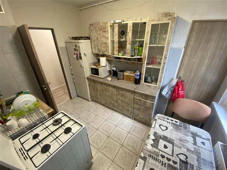 Apartament cu 2 camere de vanzare in 7 noiembrie