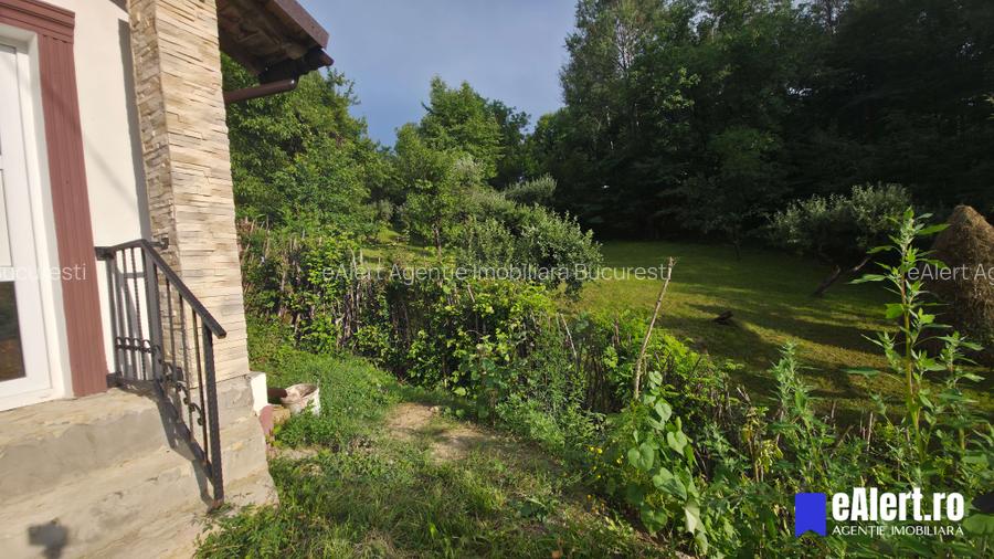 Vând casă de vacanță Bezdead, vedere la vale, acces Munții Bucegi - 20