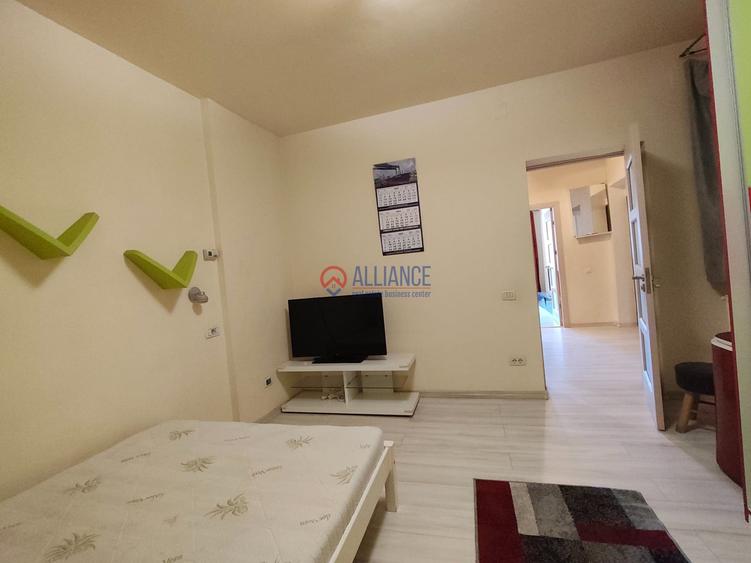 CENTRU TOMIS MALL - 2 Camere stradale in vila interbelica !