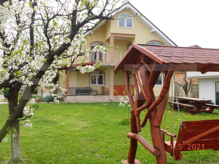Casa cu 5 camere, 386 mp, Sangeorgiu de Mures, zona Apollo Spa