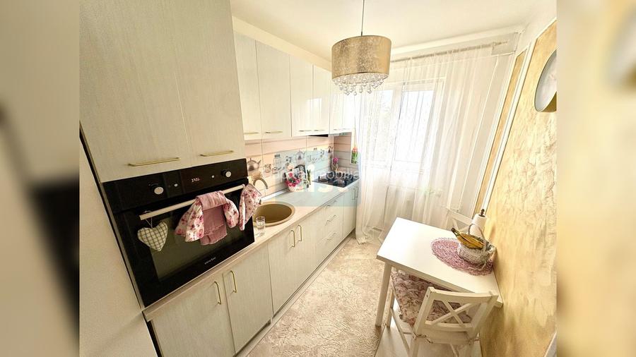 Apartament 2 camere Semidecomandat complet renovat - 4