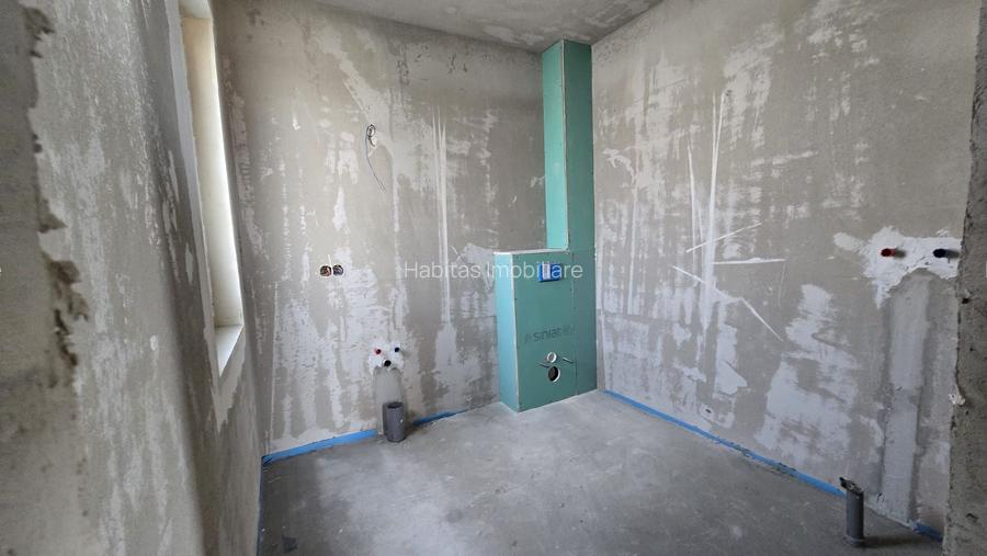 Casa noua , D+P+E+M, cu 5 camere, garaj dublu, in Dambu Rotund! - 21