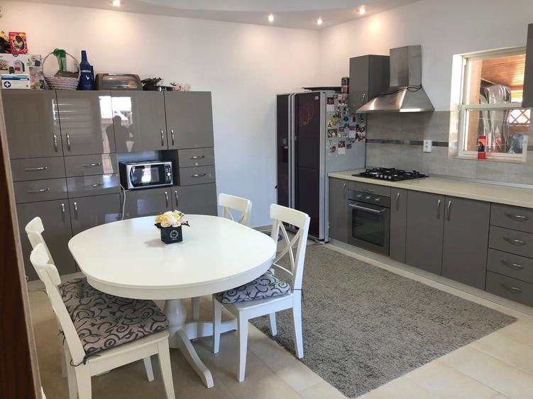 Vila individuala ,Aparatorii Patriei,485 mp teren