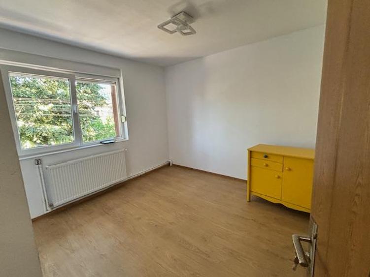 Casa 4 camere, Muncitoresc